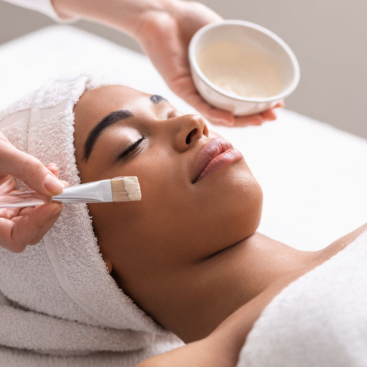 Éclat Visage : La routine qui fait rayonner ta peau, même sans make-up ✨
